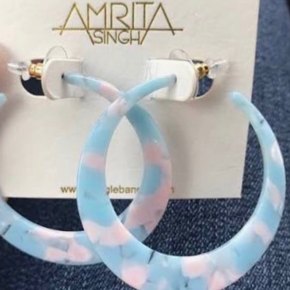 Amrita Singh La Vie Flat Resin Hoops - Picture 2 of 4